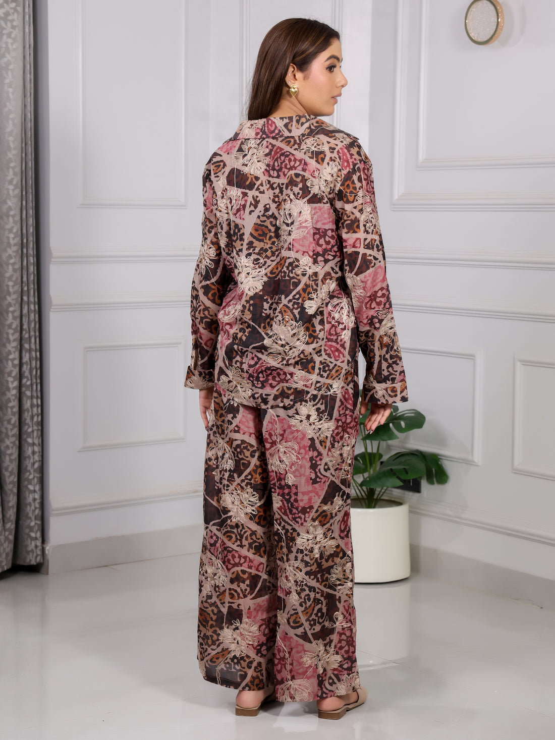 Shakun Abstract Georgette Cord set